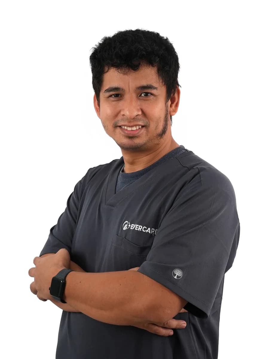 Donald, Veterinary Nurse at EverCare Veterinary Clinic