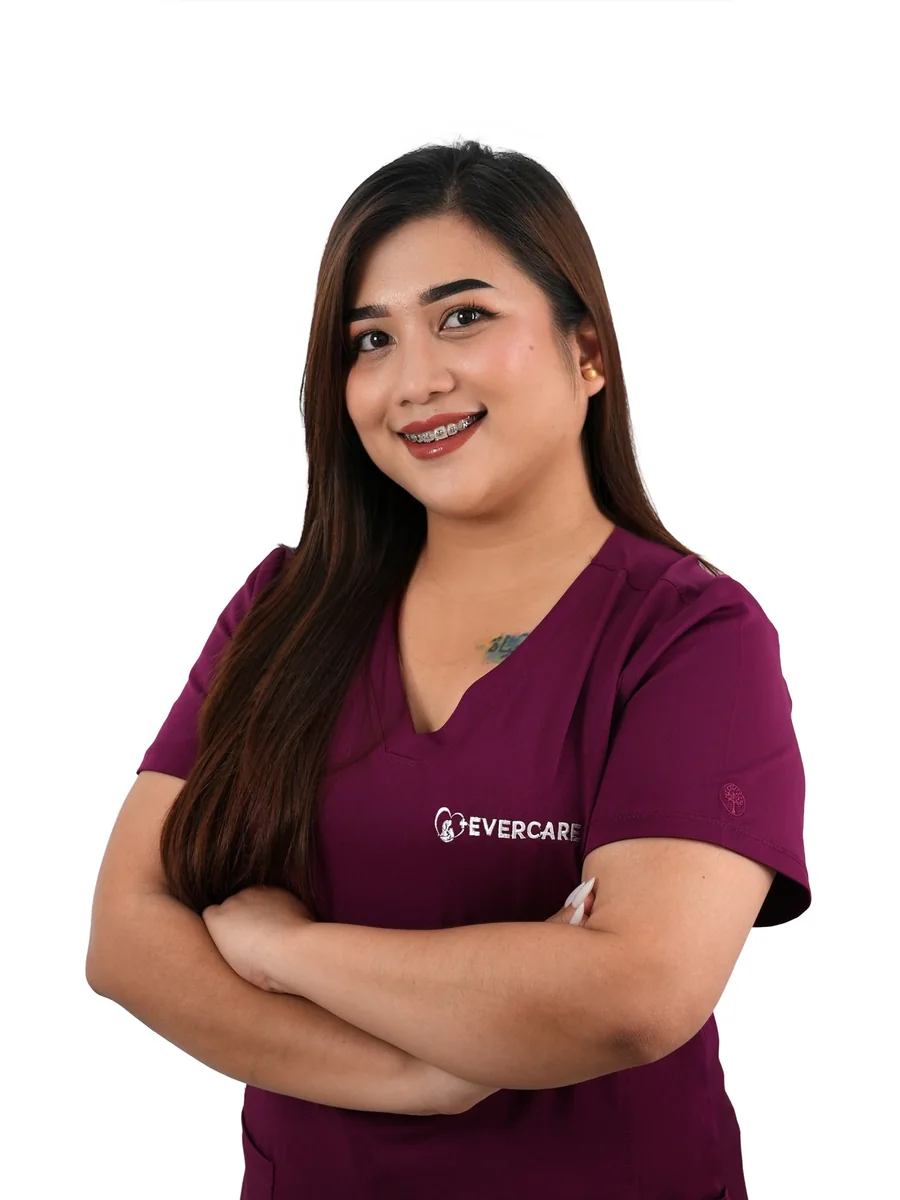 Henrietta, Veterinary Receptionist at EverCare Veterinary Clinic